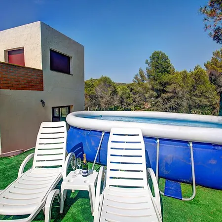Relax House *